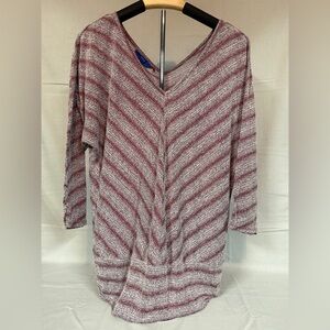 Apt. 9 Maroon and Light Gray Knit Top